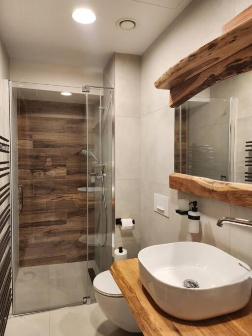 Krasny Apartman Refrino Janske Lazne Exterior photo